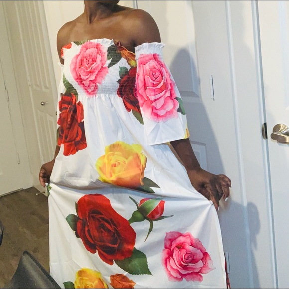 White Dress with Colorful Roses - Picture 4 of 4